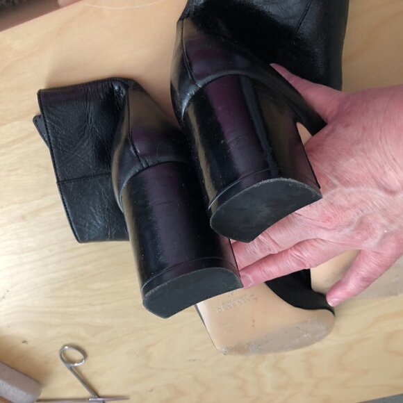 Zara Basic Collection Block Heel Bootie NEW - Picture 8 of 9